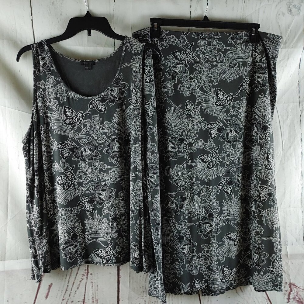 J. Jill Wearever Collection Size XL Charcoal Floral Tank Top & Skirt Outfit Set